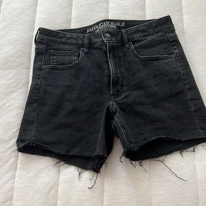 american eagle, super stretch shorts, size 6, color black